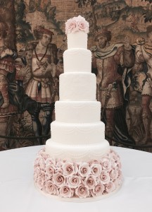 7 tier grand wedding cake at Hever Castle in Kent
