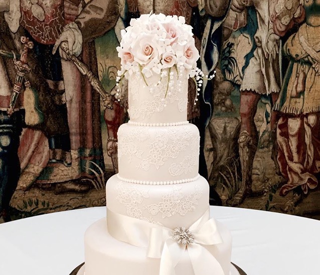 Hever Castle Wedding Cakes