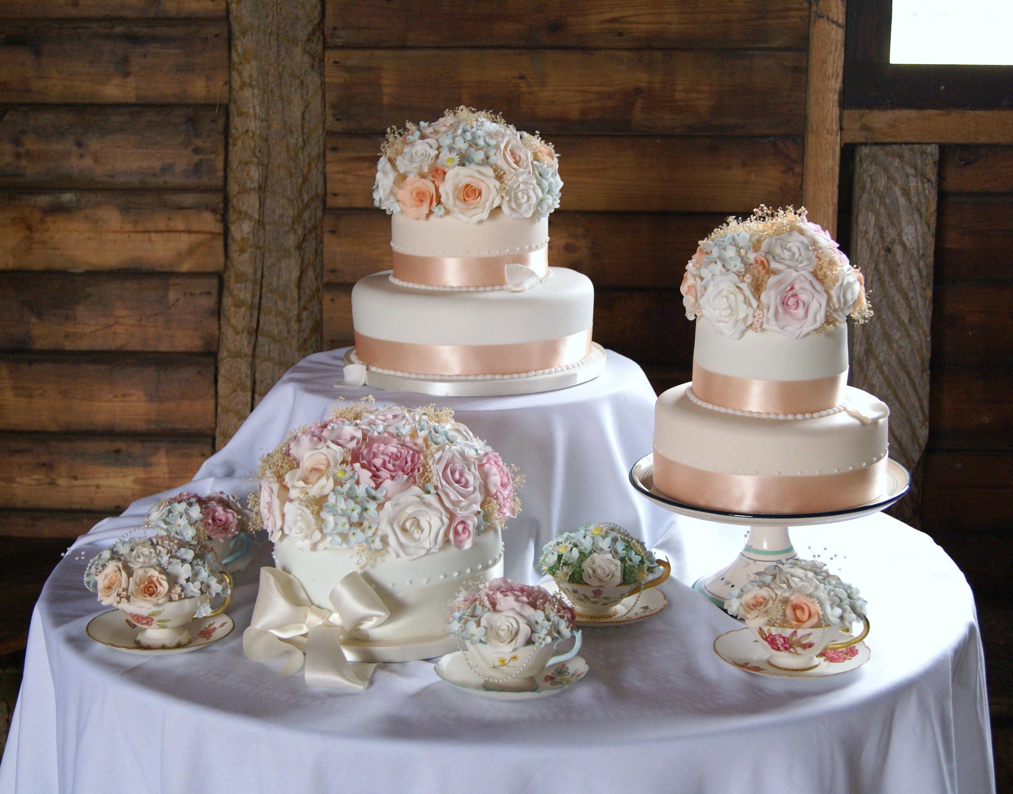 Hall of Cakes Vintage in Your Kent Wedding