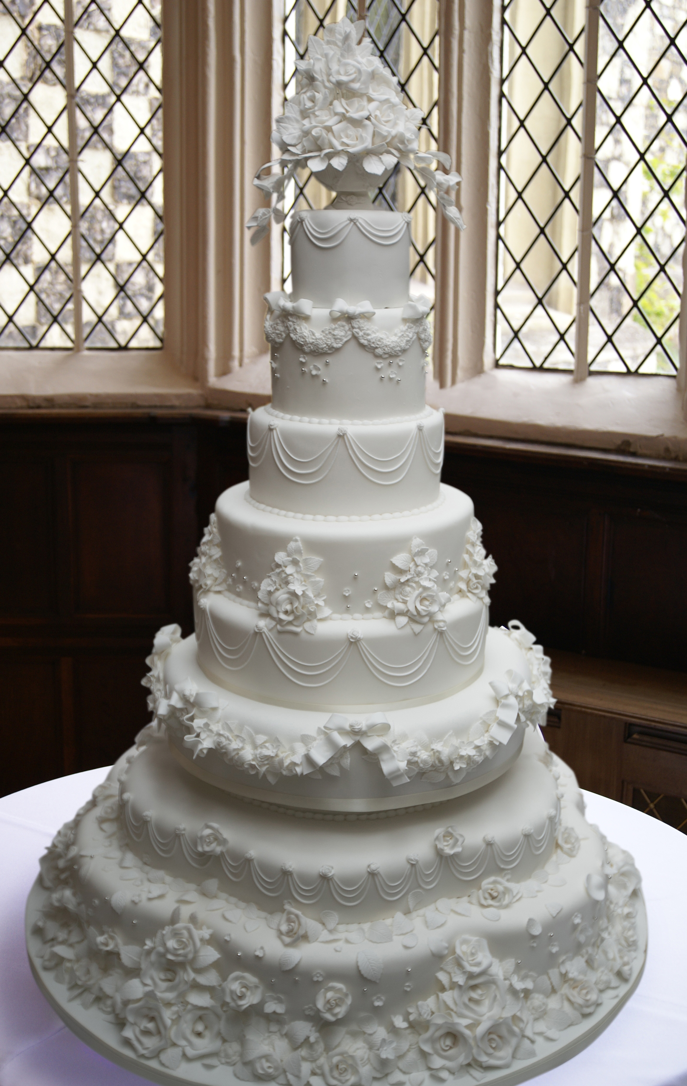 Traditional Wedding Cakes