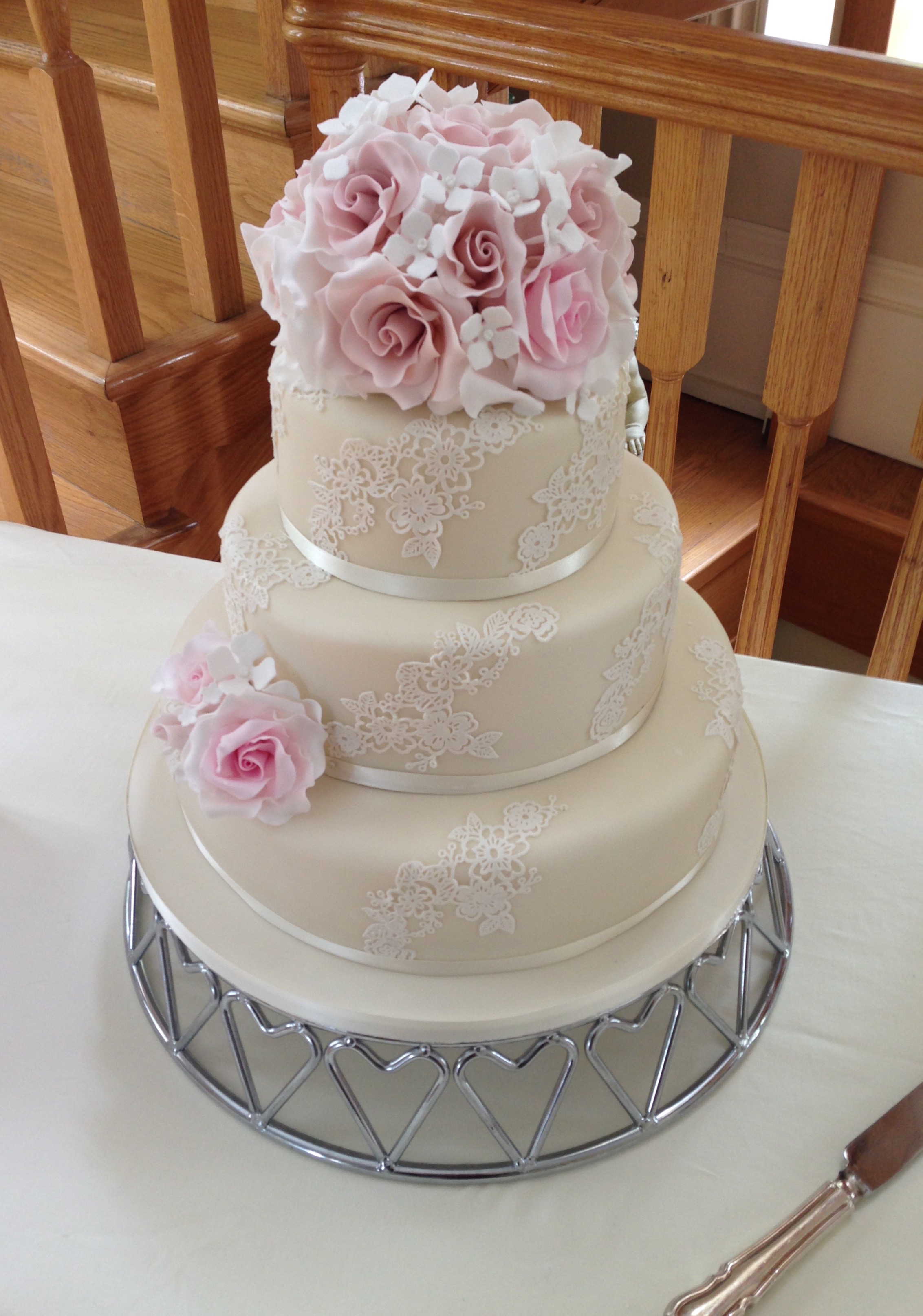 Wedding Cakes In Rochester – Little Hermitage