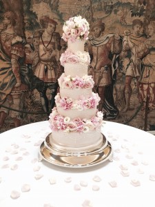 6 tier champagne wedding cake at Hever Castle in Kent