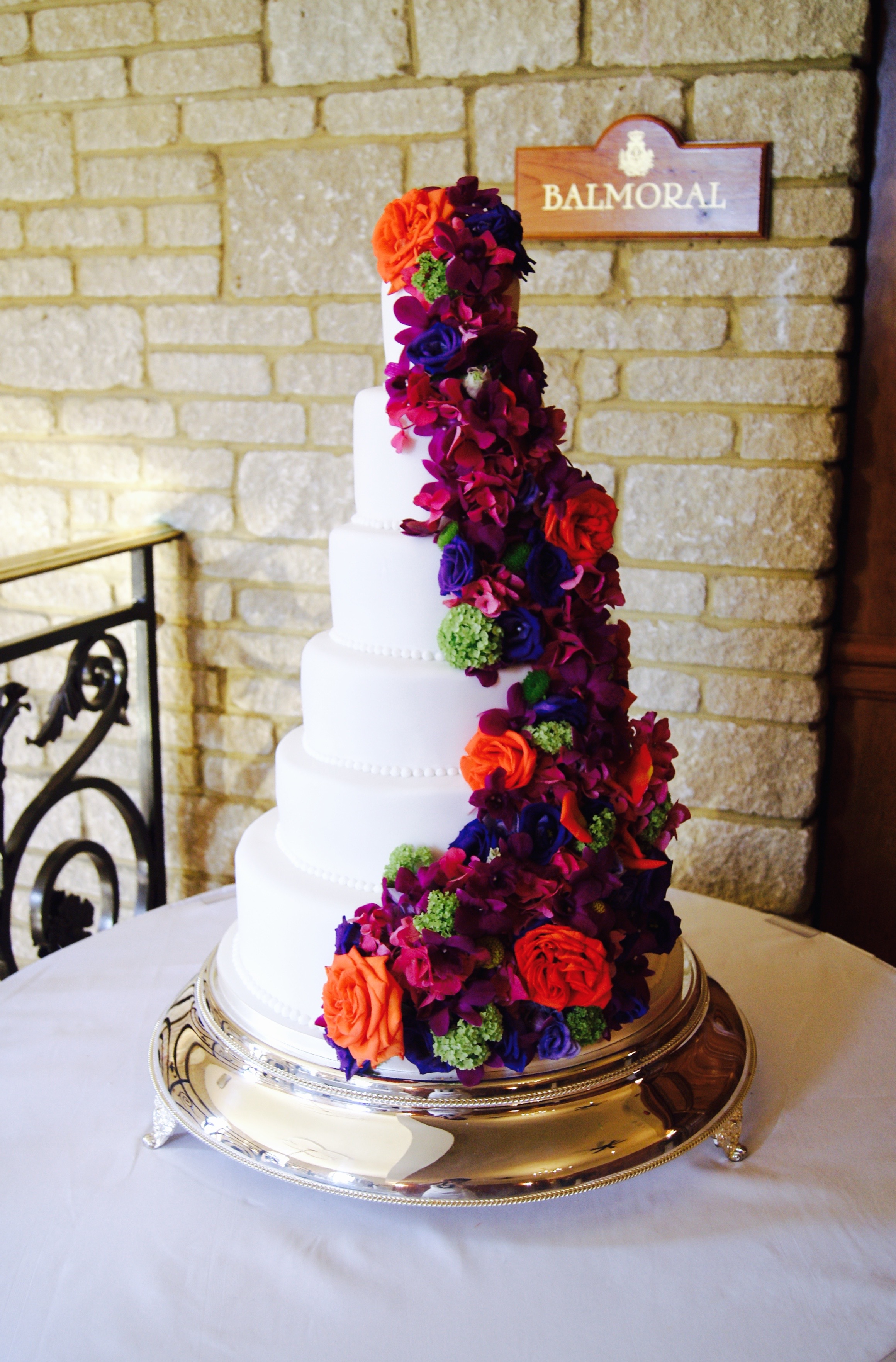 Wedding Cakes in Surrey – Pennyhill Park