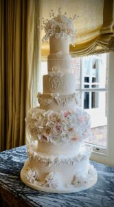 Luxury Traditional Wedding Cake at Raffles London